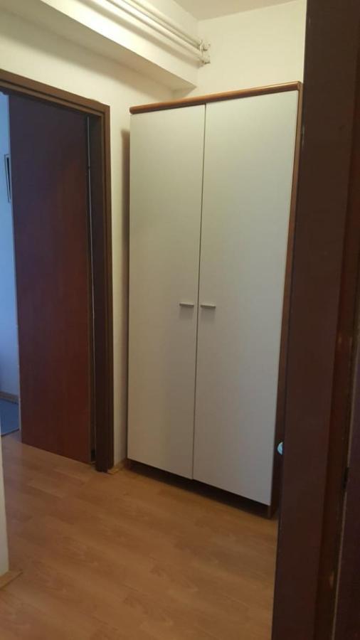 Apartmani Lovre Posedarje Exteriér fotografie