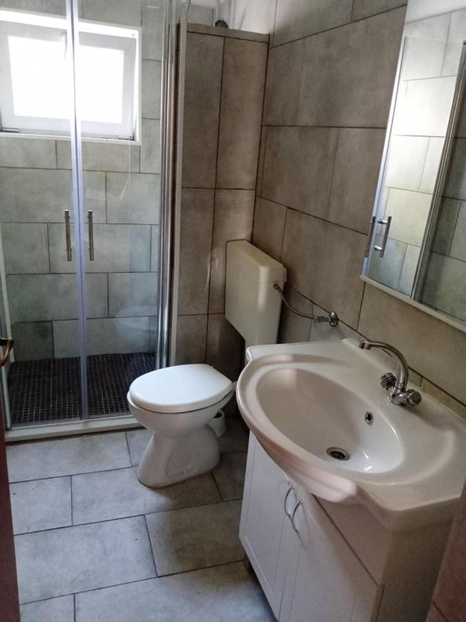 Apartmani Lovre Posedarje Exteriér fotografie