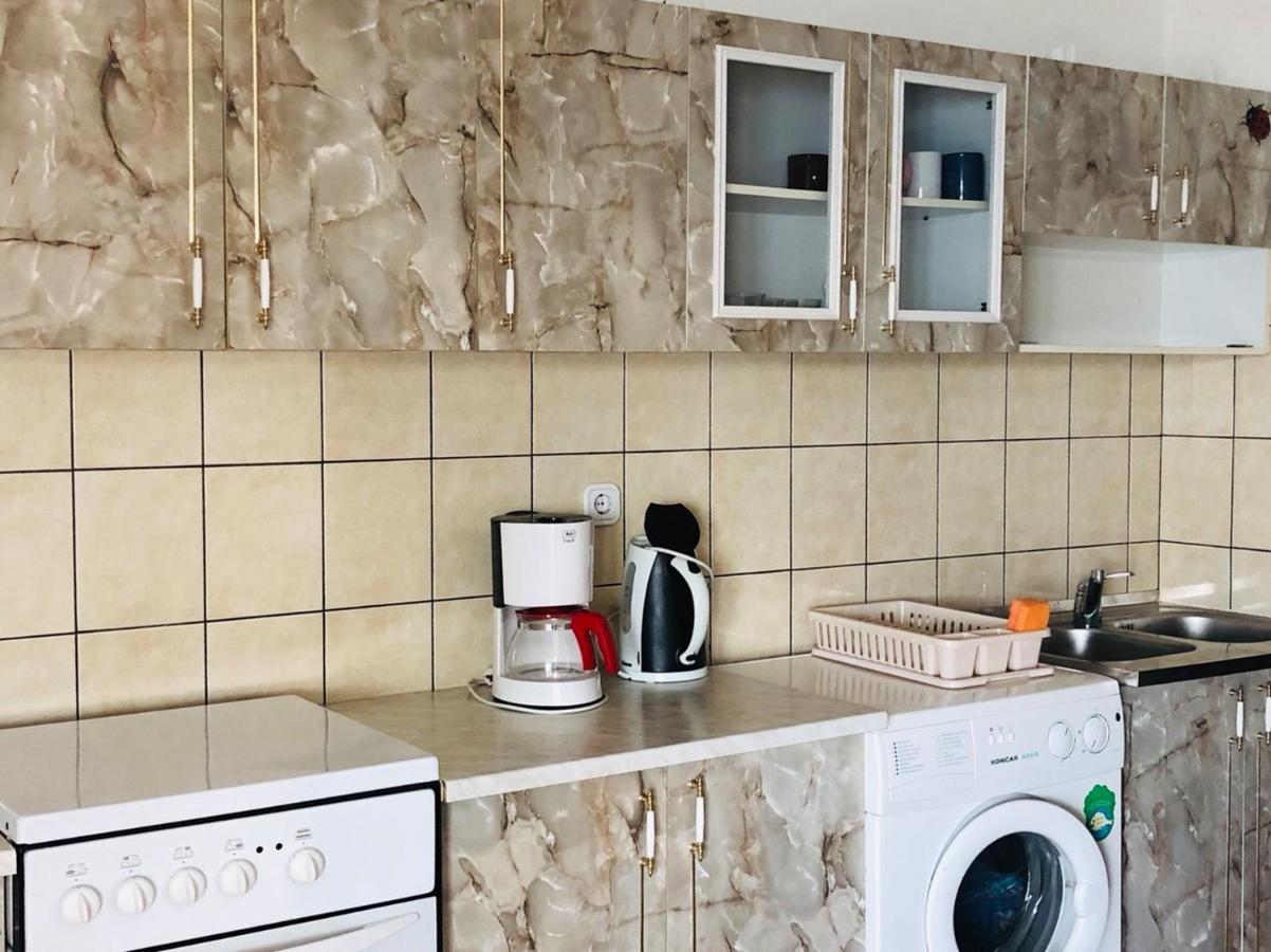Apartmani Lovre Posedarje Exteriér fotografie