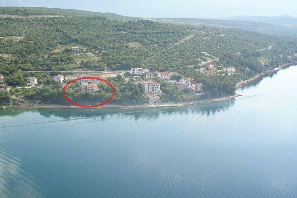 Apartmani Lovre Posedarje Exteriér fotografie