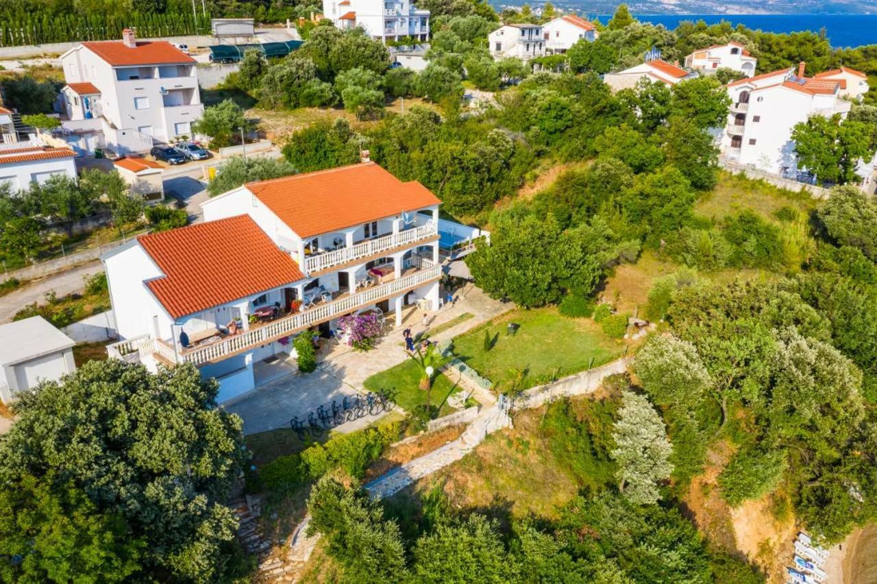 Apartmani Lovre Posedarje Exteriér fotografie